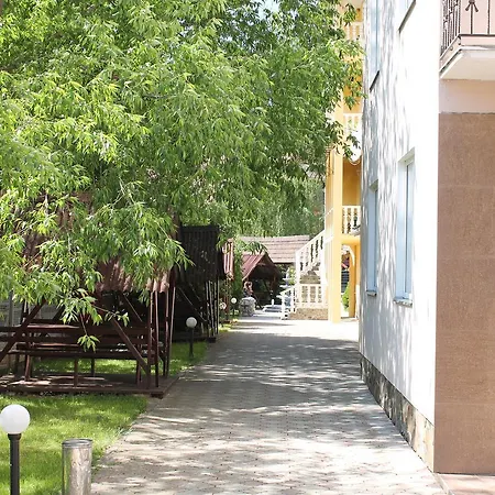 Hotel Zakarpattya Polyana (Transcarpathia)