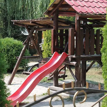 Zakarpattya Hotel Polyana (Transcarpathia)